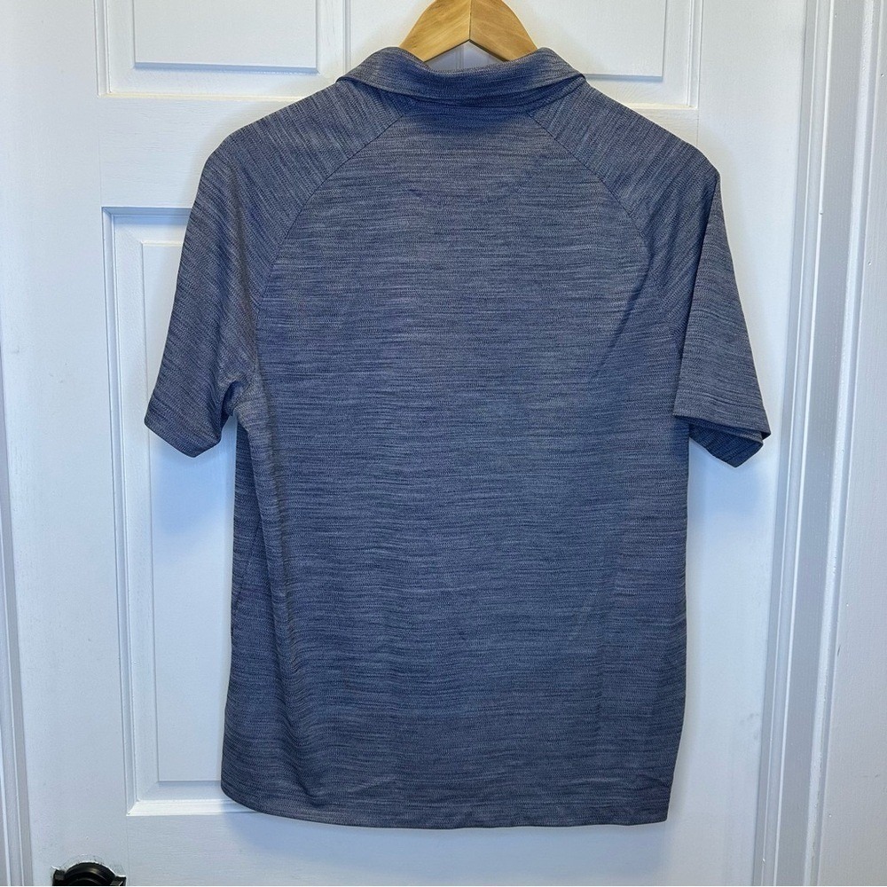 UNTUCKit Men's Hannifer Polo Shirt Medium Heathered Blue Short Sleeve Golf - Picture 2 of 7
